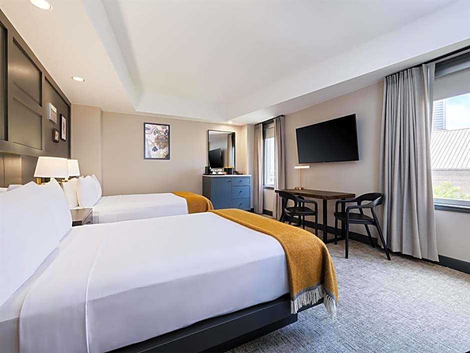 The Sam Houston, Curio Collection By Hilton