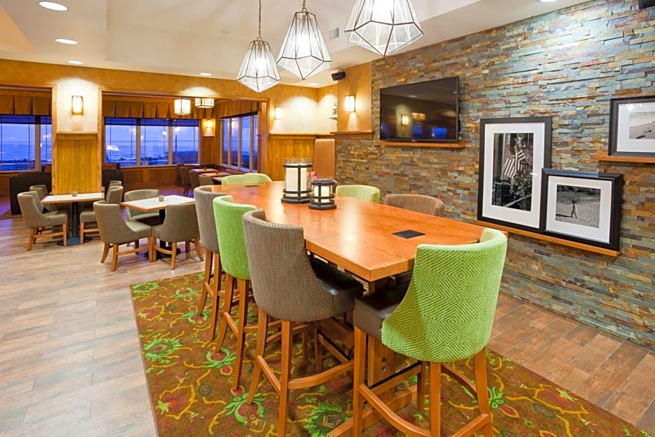 Hampton Inn Duluth-Canal Park