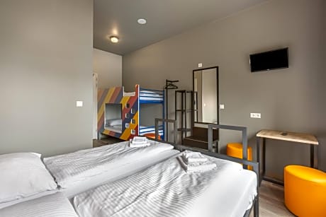 Bed in 4-Bed Dormitory Room