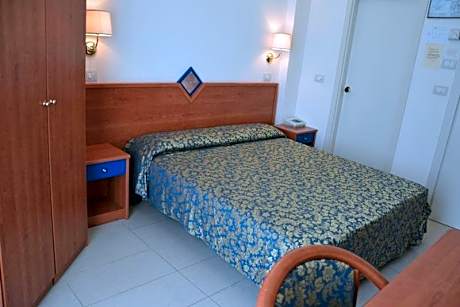 Single Room with Bath