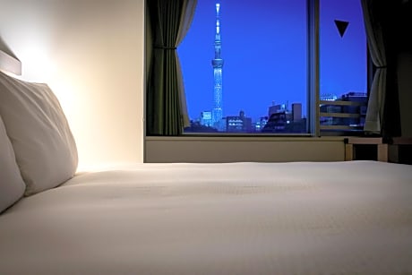 Sky Premium Room with Land mark view without Bathtub - No-Smoking