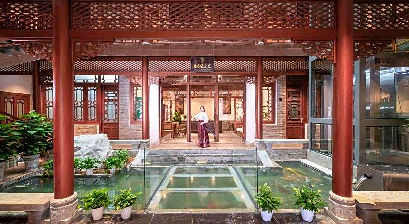 Yangshuo Hidden Dragon Villa