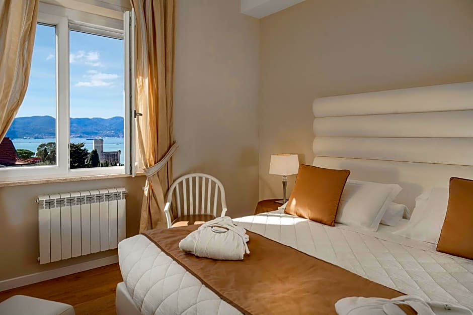Europa Grand Hotel
