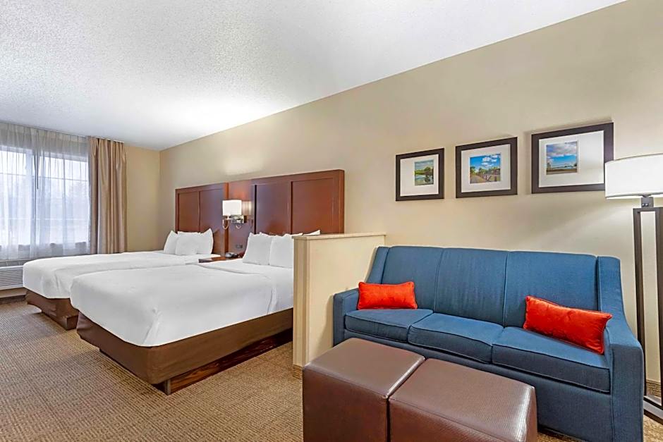 Comfort Suites Cedar Falls Industrial Park