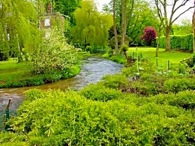 Au Fil de l'Eau