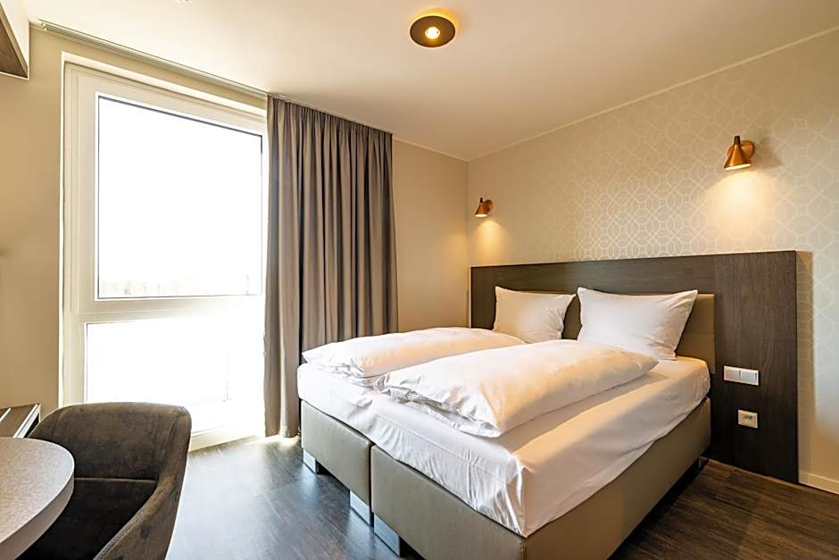 MASEVEN München Messe Trudering