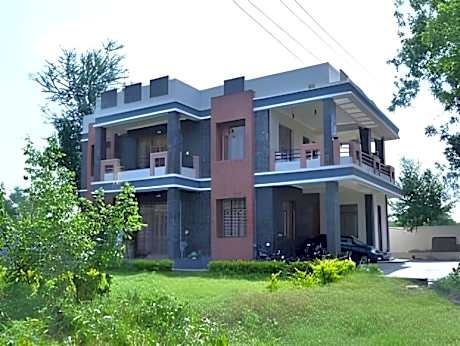 The Royale Country Retreat