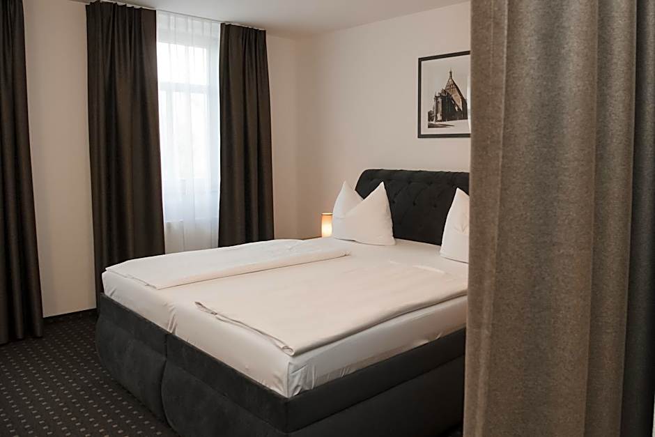 Hotel Alekto