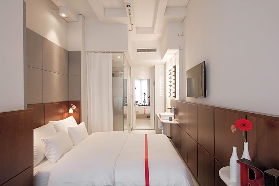 Ruby Lilly Hotel Munich