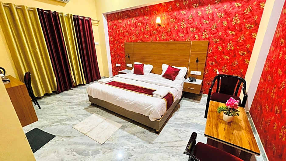 Hotel The Pushpak Inn