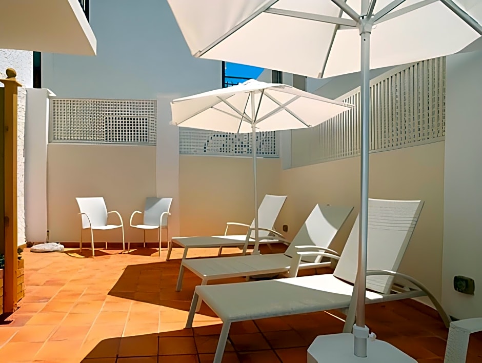 Aeolis Boutique Hotel