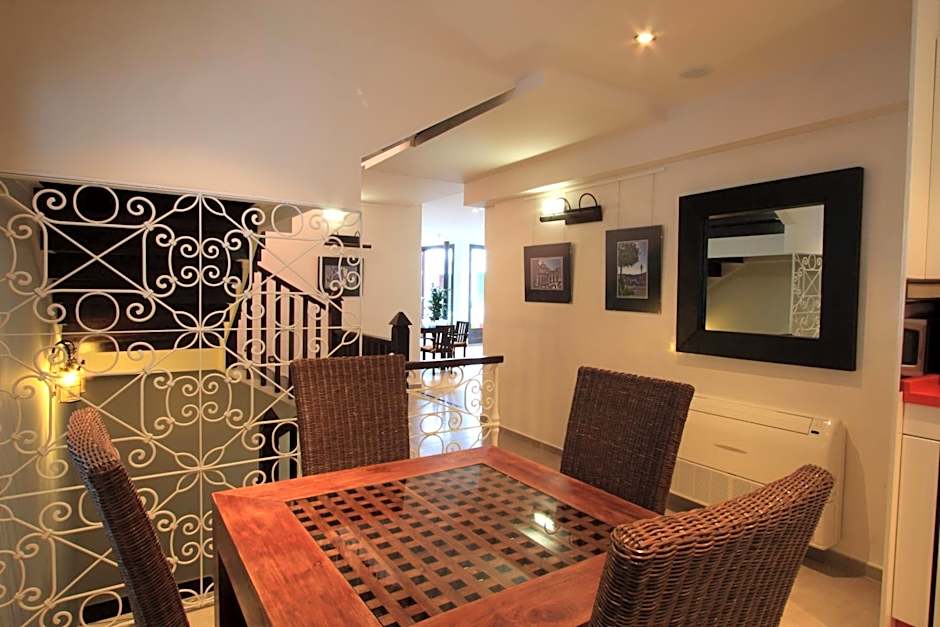 Casa Baños de la Villa