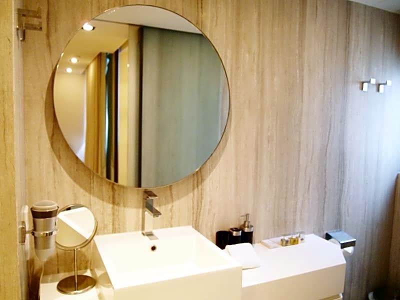 Yi Serviced Apartments