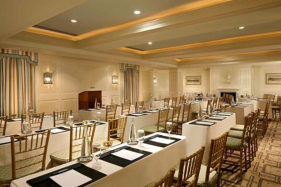 The Carlyle, A Rosewood Hotel