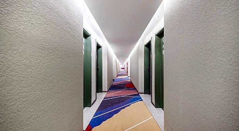 Ibis Nanchang Zhongshan Road Pedestrian Street Hotel
