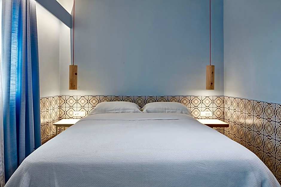 Angelina Boutique Escape