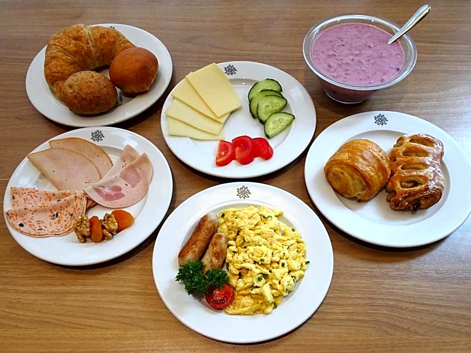 Holiday Inn Express Geneva Airport By IHG