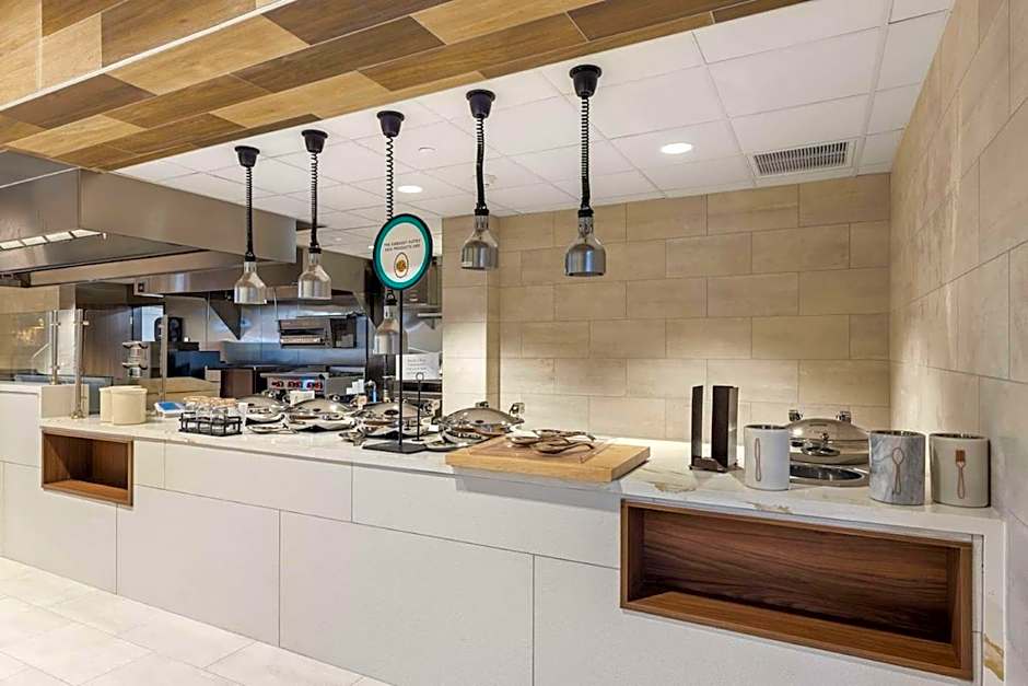 Embassy Suites by Hilton Irving Las Colinas