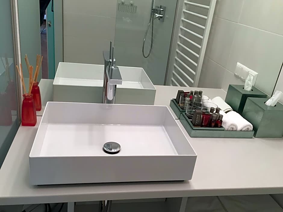 Pink Grapefruit City Condo