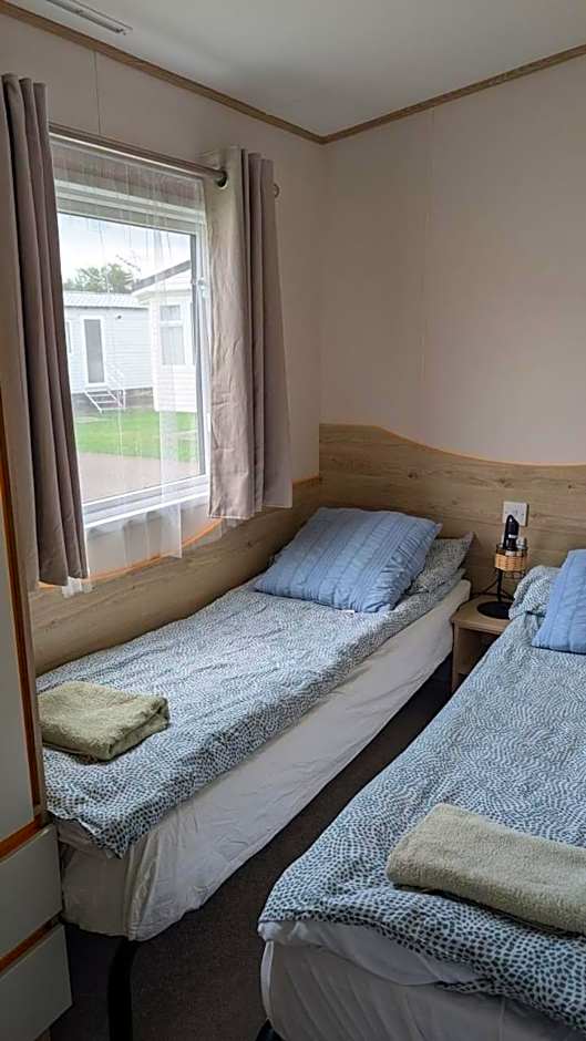 Abi static caravan close to Edinburgh