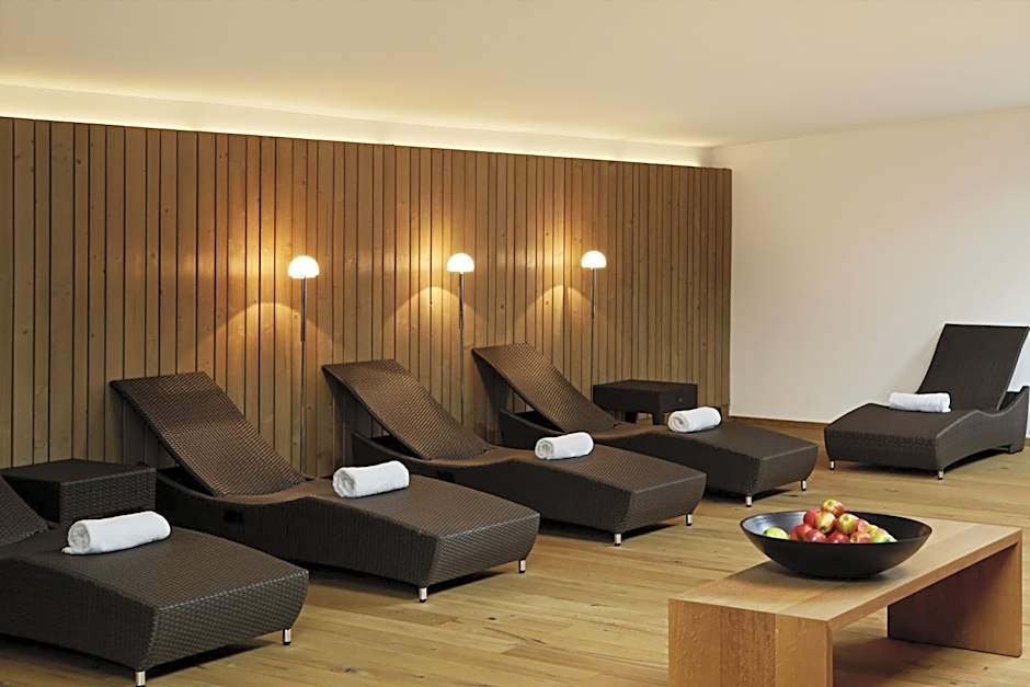 ROBINSON ALPENROSE Zürs