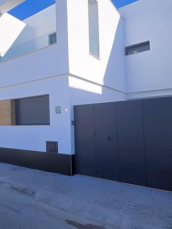 APARTAMENTO TURISTICO EN LEBRIJA