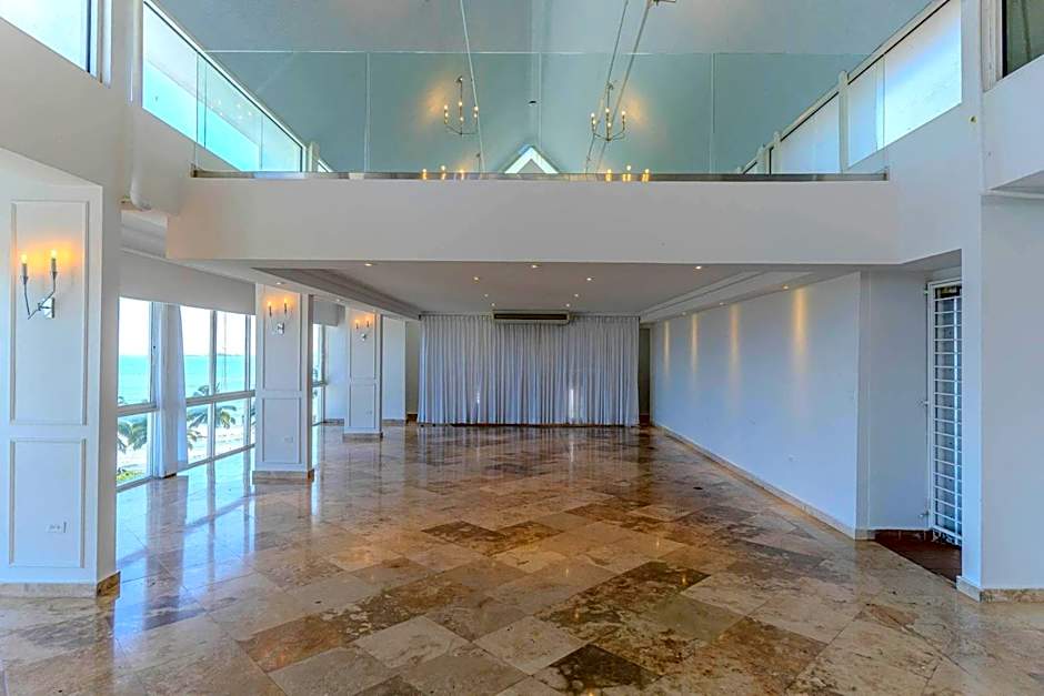 Comfort Inn & Suites Levittown