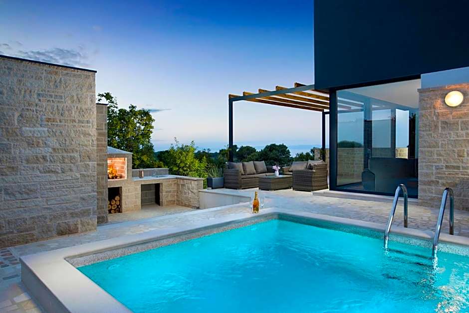 Photo 1 of 23 of Deneris - App with Private Pool