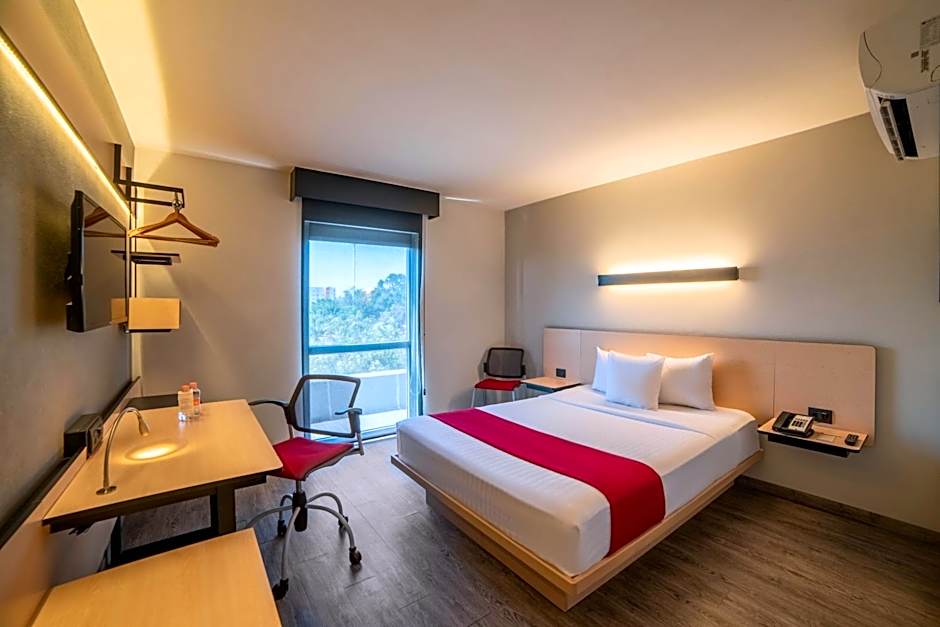 City Express Plus by Marriott Guadalajara Palomar