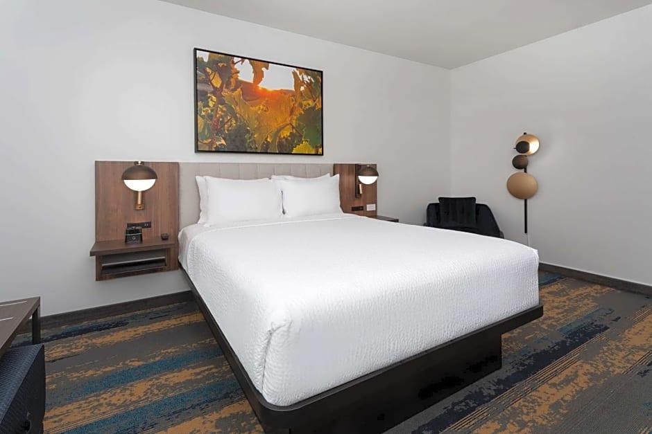 La Quinta Inn & Suites by Wyndham Galt