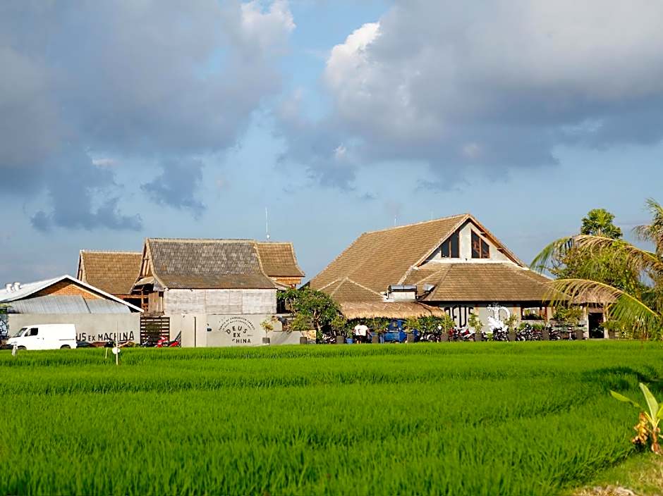 Villa Sandhya