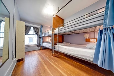 Bed in 4-Bed Dormitory Room