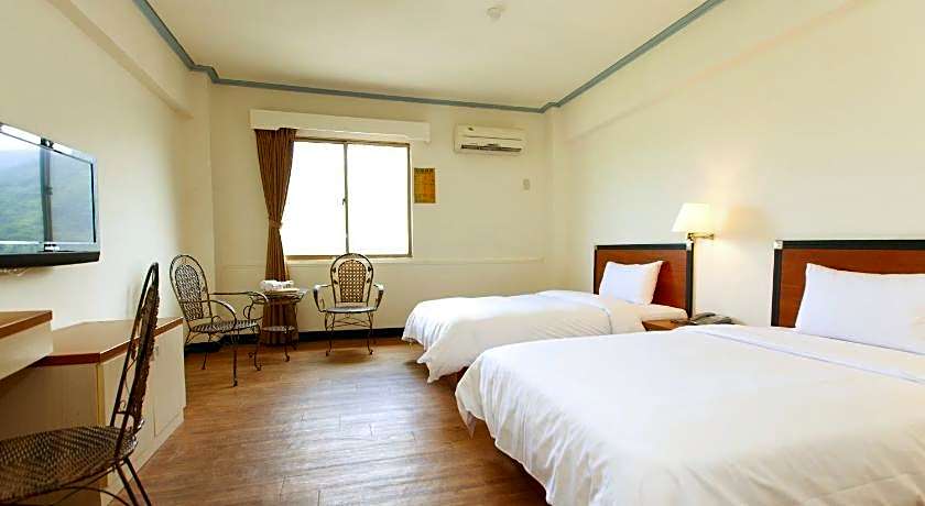 Yawan Hotel