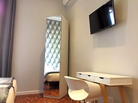 Triple Room with Private External Bathroom