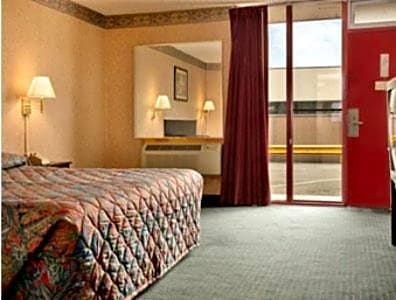 Knights Inn South Hackensack