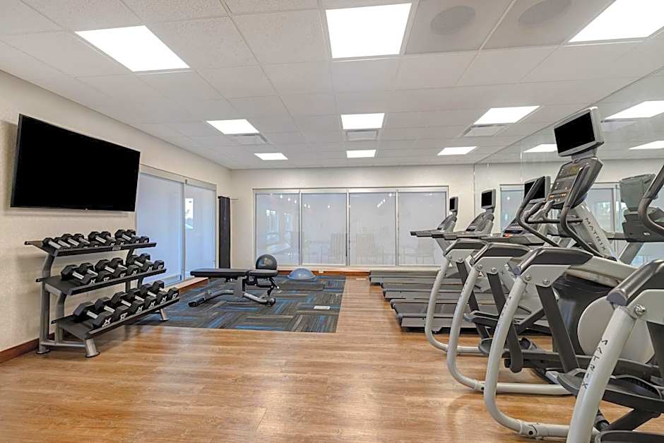 Holiday Inn Express And Suites Brighton By IHG