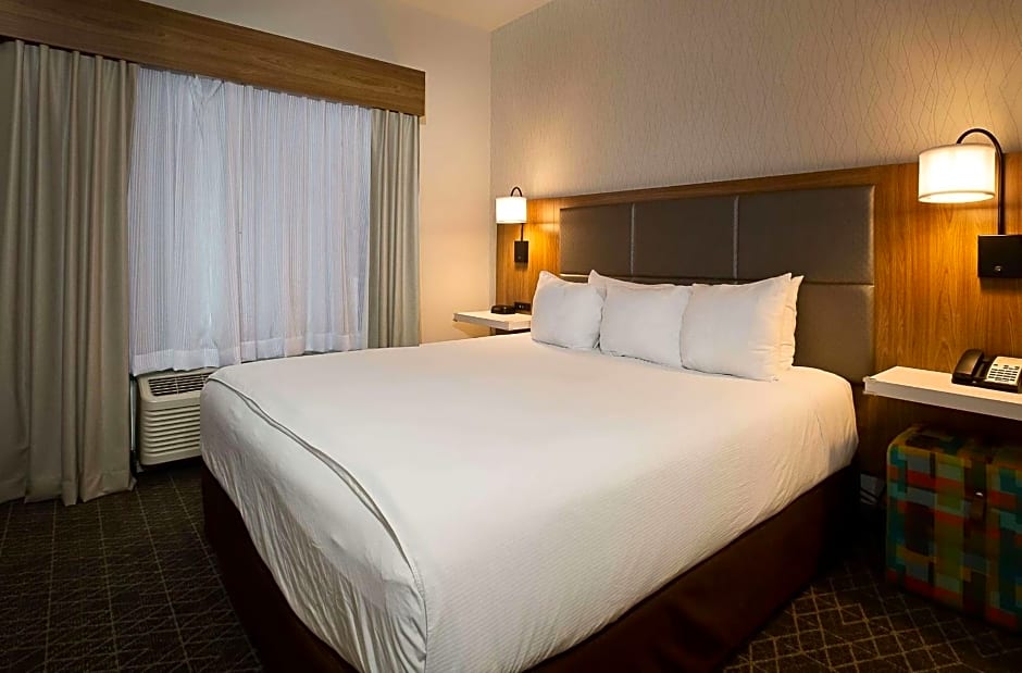 Hawthorn Suites by Wyndham-Oakland/Alameda