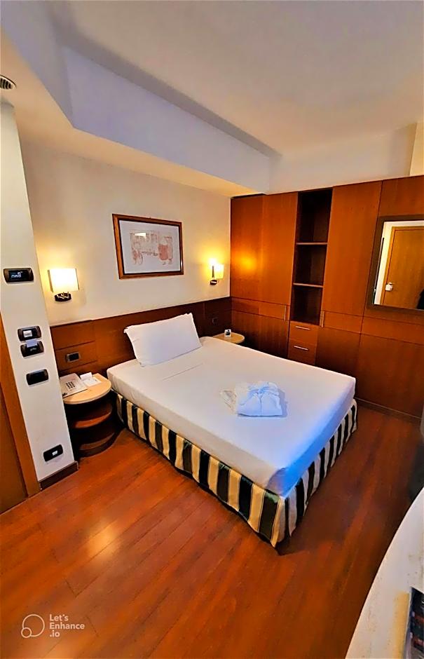 Hotel Mirage Sure Hotel Collection by Best Western