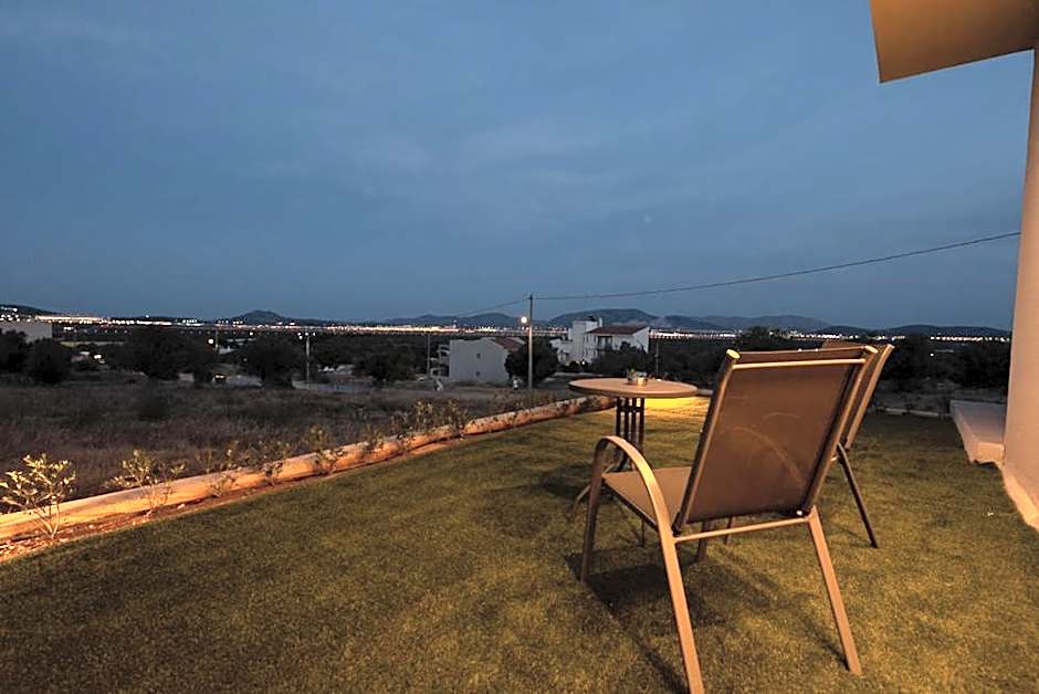 ALPHA APARTMENTS Free Shuttle from and to the Airport