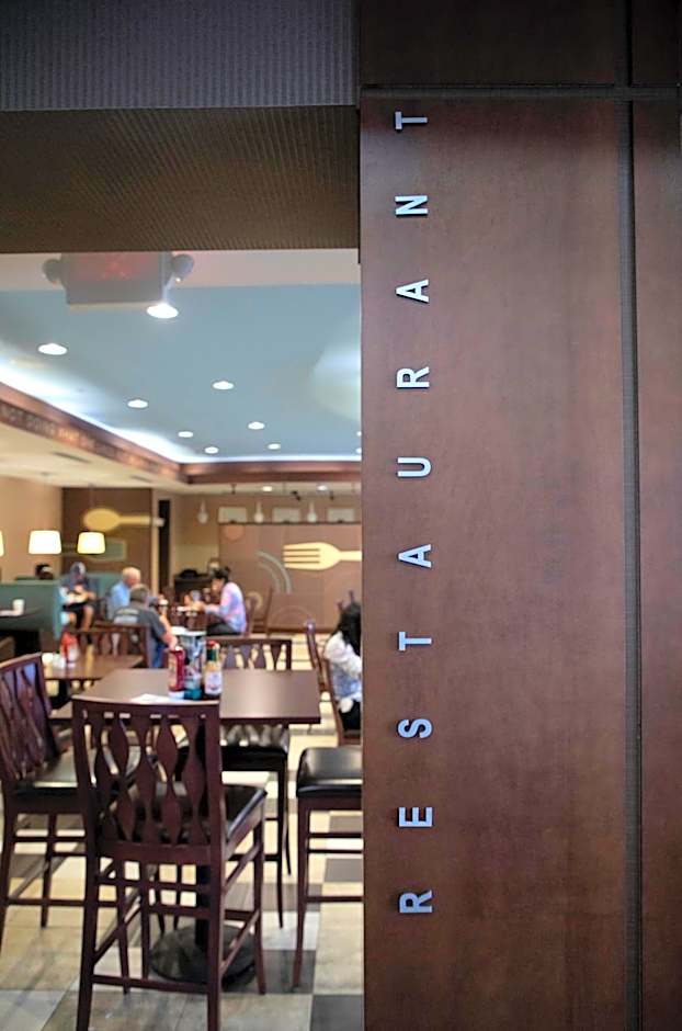 Holiday Inn & Suites San Antonio Northwest By IHG