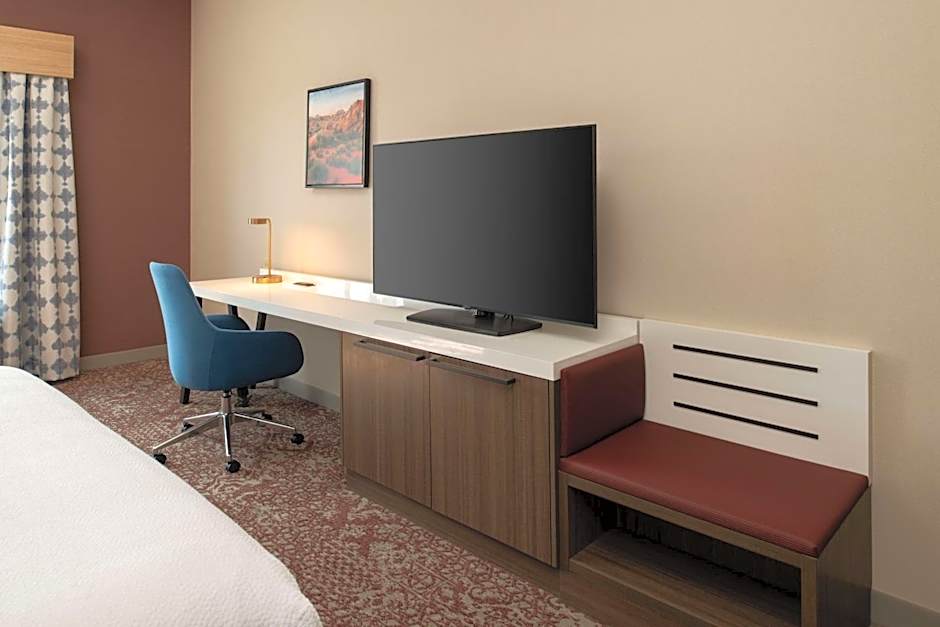 Hilton Garden Inn Fontana