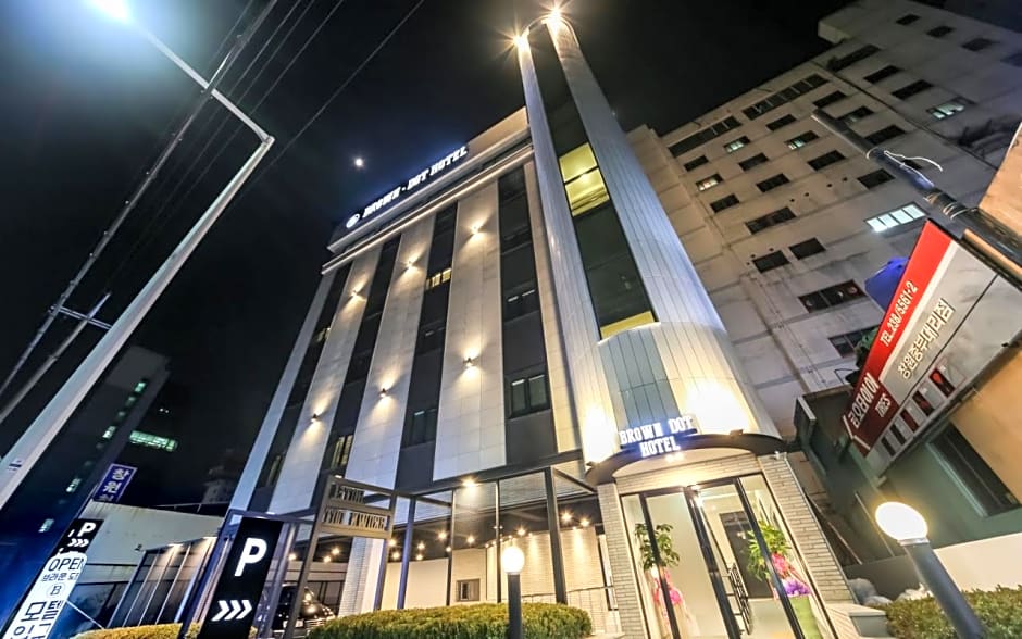 Changwon Brown dot Hotel Palyong