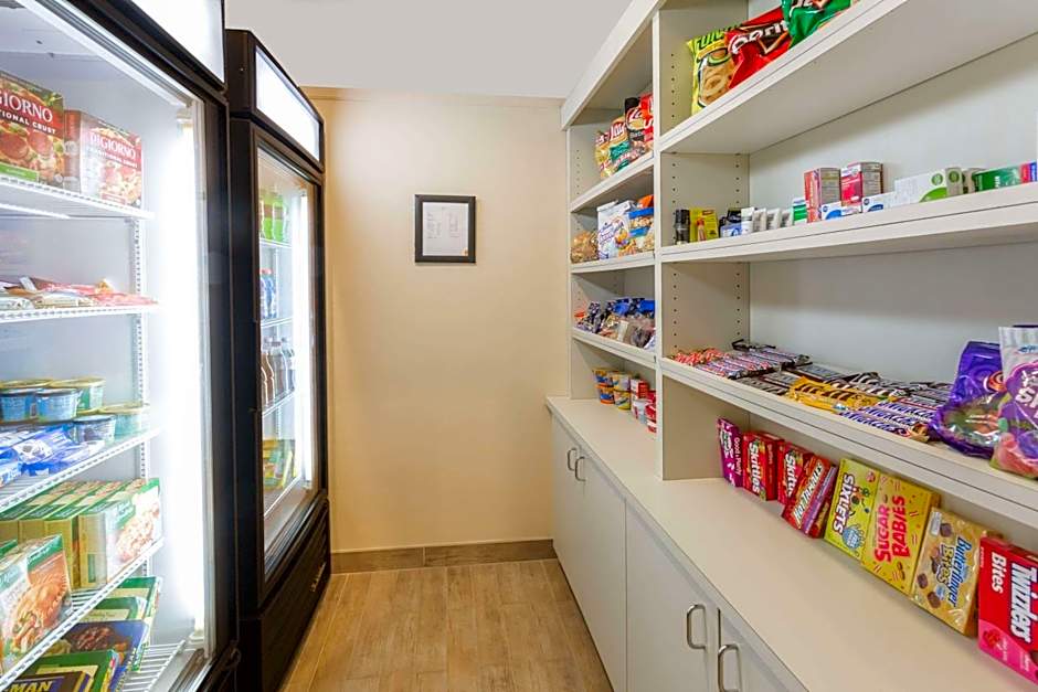 Super 8 by Wyndham Wheatland Wyoming