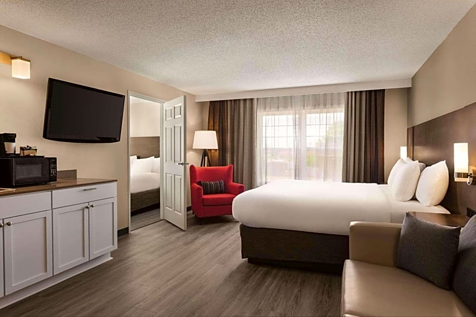 Country Inn & Suites by Radisson, Buffalo, MN