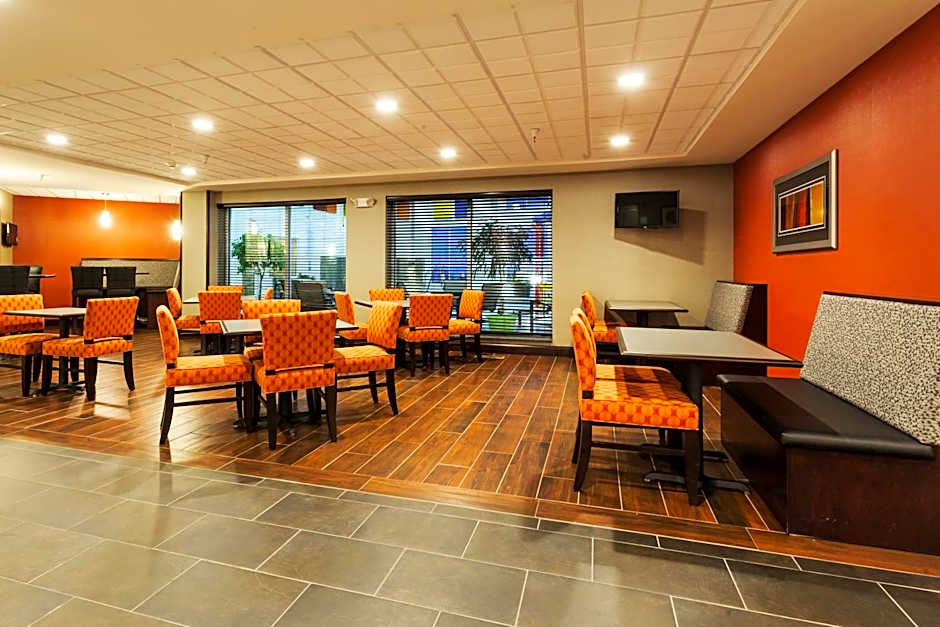 Holiday Inn Express Hotel & Suites Rapid City By IHG