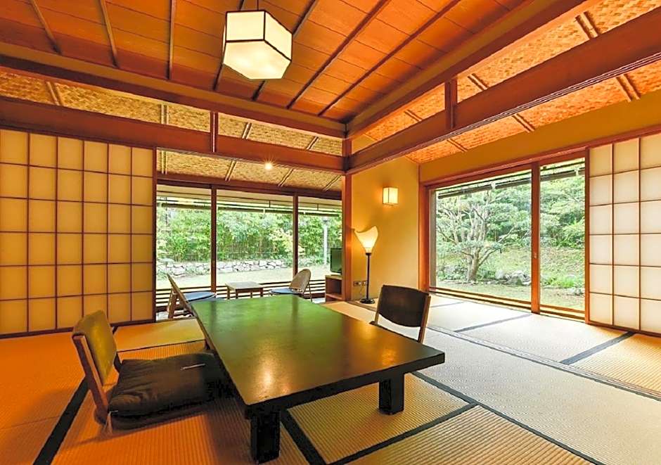 Kawatana Grand Hotel Otafuku