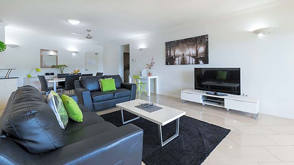 Jack & Newell Holiday Apartments