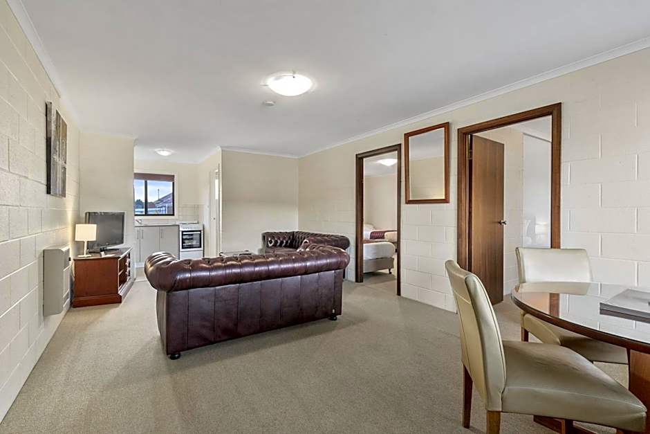 Grosvenor Court Apartments