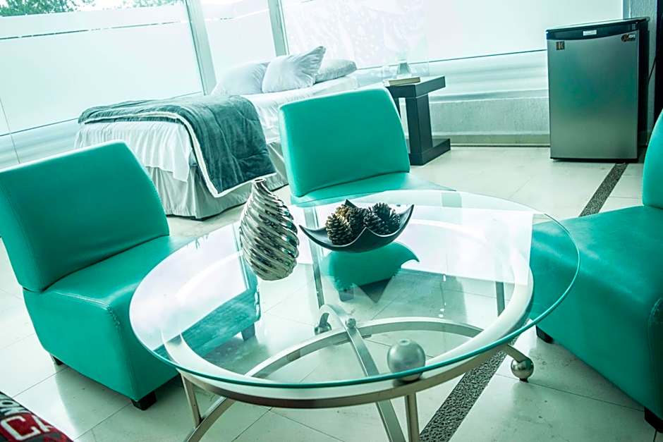 Giakor Suites - Gran Jardín