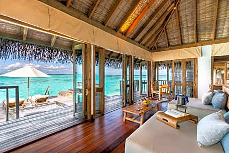 Residence with Pool